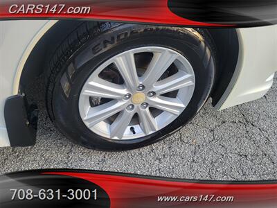 2011 Subaru Legacy 2.5i Premium - Photo 24 - Midlothian, IL 60445