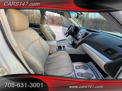 2011 Subaru Legacy 2.5i Premium - Photo 13 - Midlothian, IL 60445