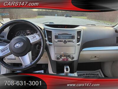 2011 Subaru Legacy 2.5i Premium - Photo 9 - Midlothian, IL 60445