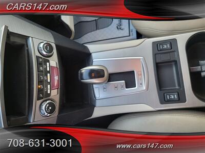 2011 Subaru Legacy 2.5i Premium - Photo 11 - Midlothian, IL 60445