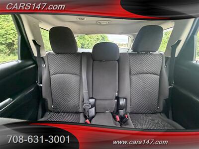 2012 Dodge Journey SXT   - Photo 10 - Midlothian, IL 60445