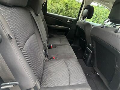 2012 Dodge Journey SXT   - Photo 18 - Midlothian, IL 60445