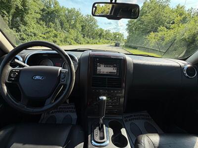 2006 Ford Explorer Limited   - Photo 10 - Midlothian, IL 60445