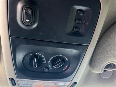 2006 Ford Explorer Limited   - Photo 17 - Midlothian, IL 60445
