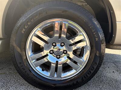 2006 Ford Explorer Limited   - Photo 32 - Midlothian, IL 60445