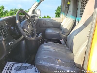 2014 Chevrolet Express 2500   - Photo 9 - Midlothian, IL 60445