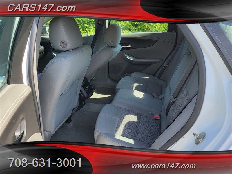 2017 Chevrolet Impala LS - Photo 15 - Midlothian, IL 60445