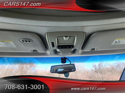 2016 Chrysler Town and Country Touring-L   - Photo 26 - Midlothian, IL 60445