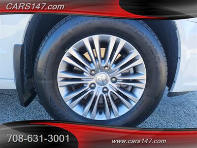 2016 Chrysler Town and Country Touring-L   - Photo 32 - Midlothian, IL 60445