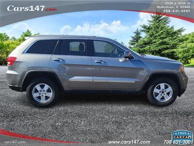 2011 Jeep Grand Cherokee Laredo   - Photo 6 - Midlothian, IL 60445