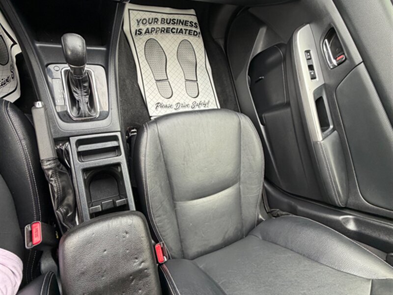 2015 Subaru XV Crosstrek 2.0i Limited - Photo 14 - Midlothian, IL 60445