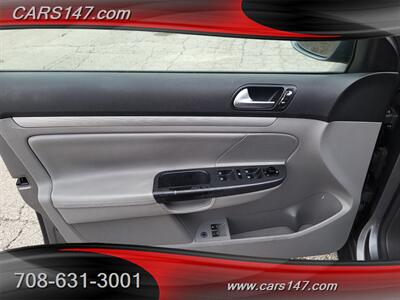 2006 Volkswagen Jetta Value Edition   - Photo 22 - Midlothian, IL 60445