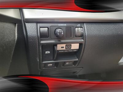 2011 Subaru Legacy 2.5i Premium   - Photo 18 - Midlothian, IL 60445