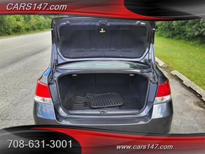 2011 Subaru Legacy 2.5i Premium   - Photo 24 - Midlothian, IL 60445