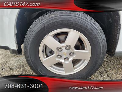 2009 Chevrolet Equinox LS   - Photo 32 - Midlothian, IL 60445