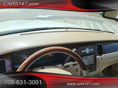 2006 Lincoln Town Car Signature Limited   - Photo 22 - Midlothian, IL 60445
