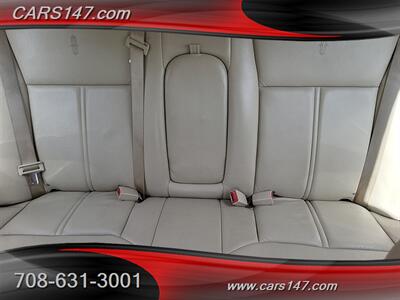 2006 Lincoln Town Car Signature Limited   - Photo 14 - Midlothian, IL 60445