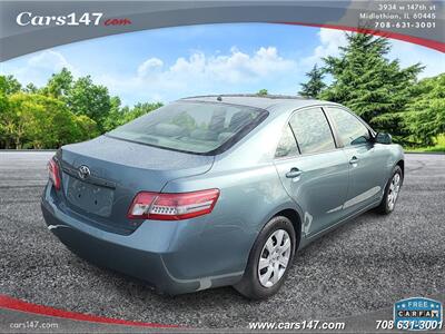 2010 Toyota Camry LE   - Photo 5 - Midlothian, IL 60445