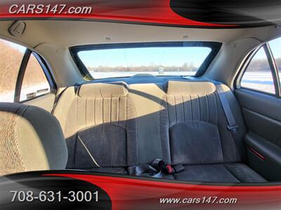 2001 Buick Century Custom   - Photo 15 - Midlothian, IL 60445