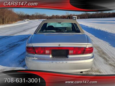 2001 Buick Century Custom   - Photo 8 - Midlothian, IL 60445