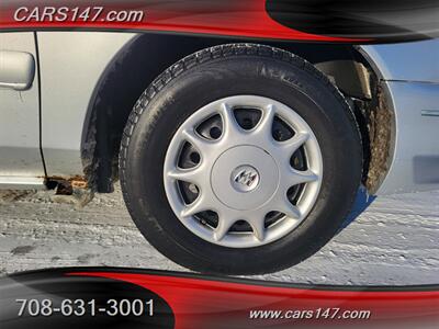 2001 Buick Century Custom   - Photo 29 - Midlothian, IL 60445