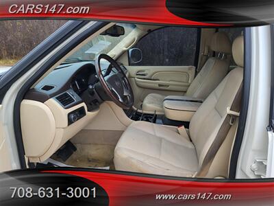 2008 Cadillac Escalade   - Photo 11 - Midlothian, IL 60445