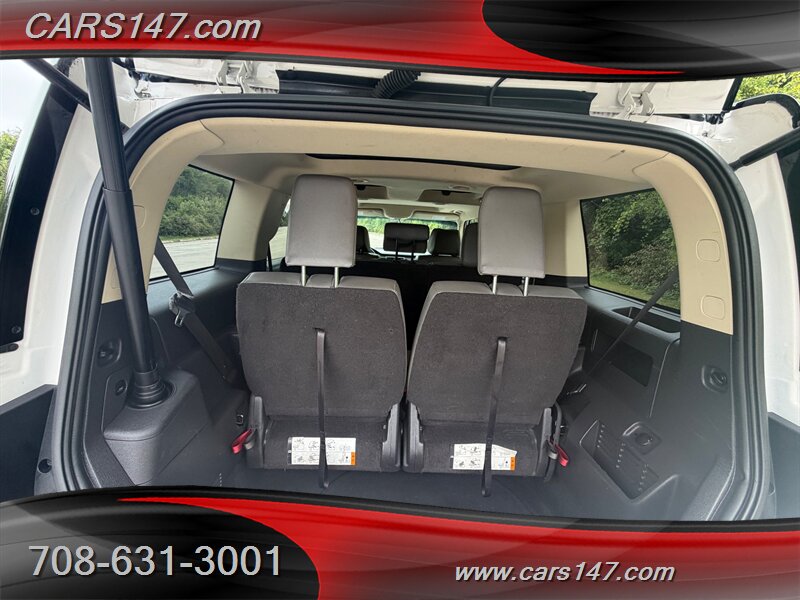 2017 Ford Flex SEL - Photo 9 - Midlothian, IL 60445