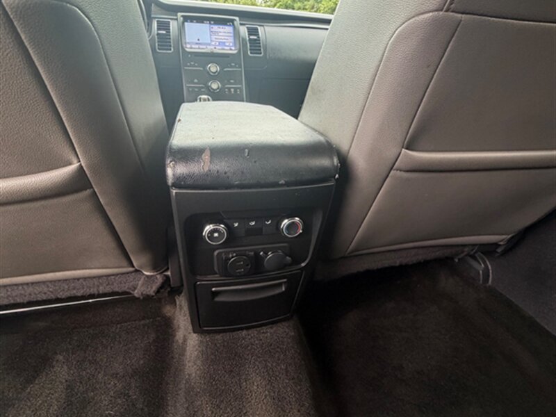 2017 Ford Flex SEL - Photo 24 - Midlothian, IL 60445