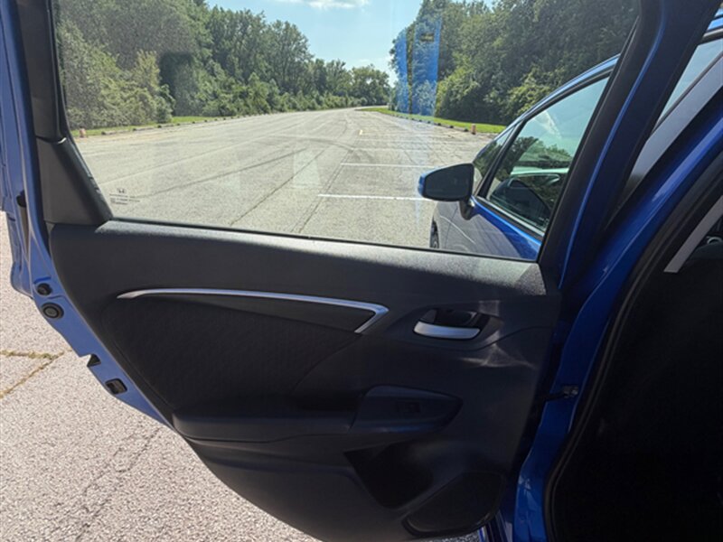 2019 Honda Fit Sport - Photo 23 - Midlothian, IL 60445