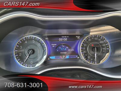 2015 Chrysler 200 C - Photo 12 - Midlothian, IL 60445