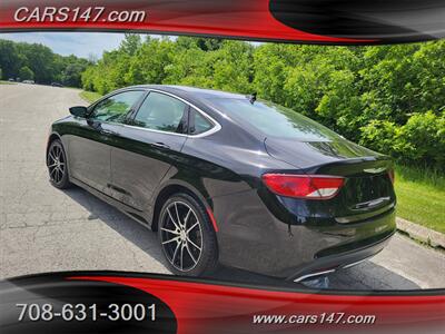 2015 Chrysler 200 C - Photo 4 - Midlothian, IL 60445