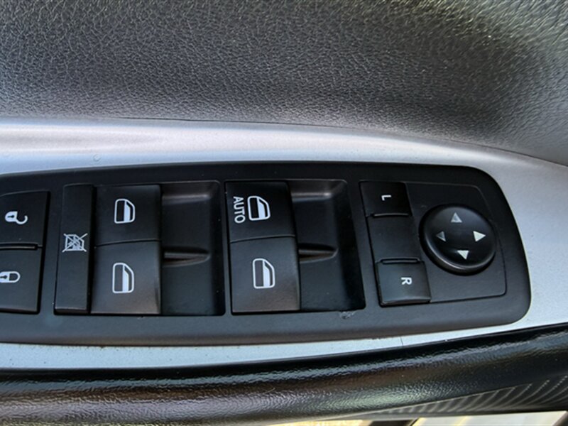 2016 Dodge Journey SXT - Photo 18 - Lakeport, CA 95453-5619