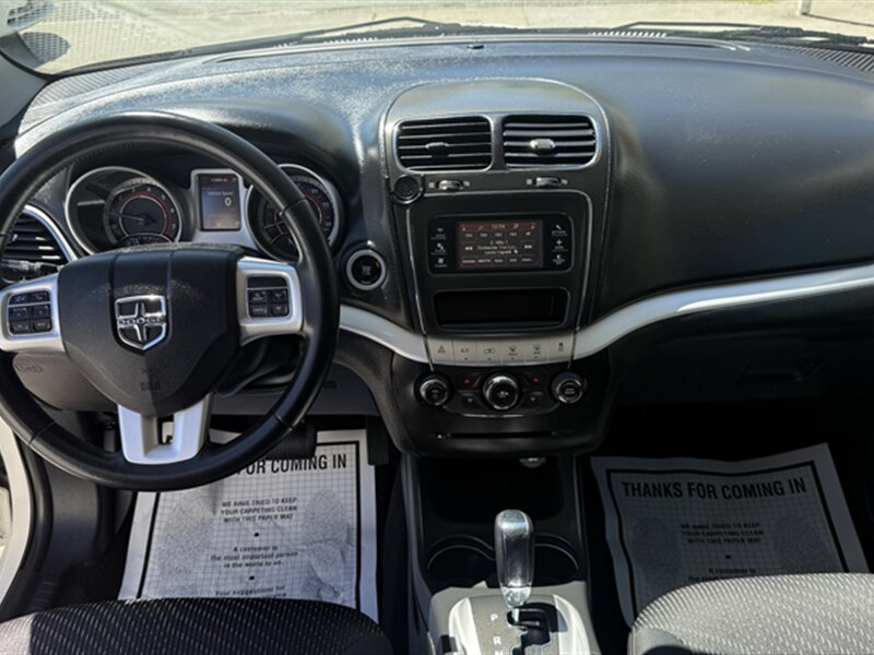 2016 Dodge Journey SXT - Photo 8 - Lakeport, CA 95453-5619