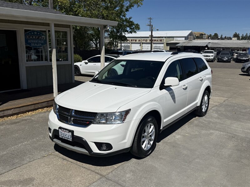 2016 Dodge Journey SXT   - Photo 1 - Lakeport, CA 95453-5619