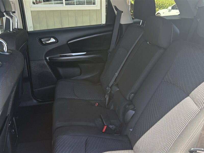 2016 Dodge Journey SXT - Photo 19 - Lakeport, CA 95453-5619