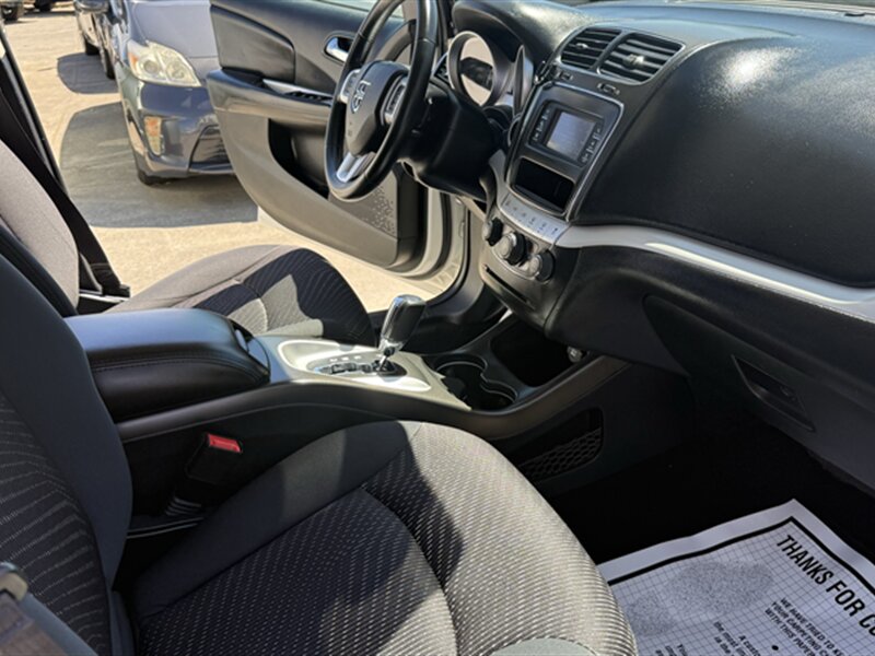 2016 Dodge Journey SXT - Photo 20 - Lakeport, CA 95453-5619