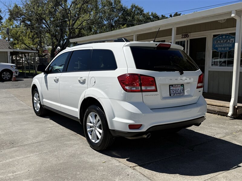 2016 Dodge Journey SXT - Photo 5 - Lakeport, CA 95453-5619