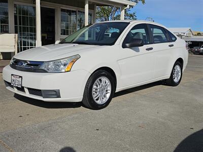 2010 Ford Focus SE Sedan