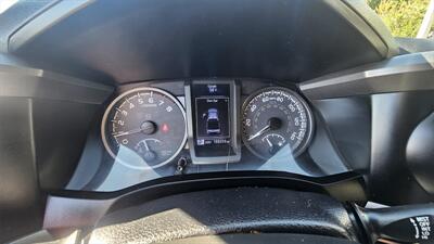 2017 Toyota Tacoma 4x4 TRD Sport   - Photo 10 - Lakeport, CA 95453-5619