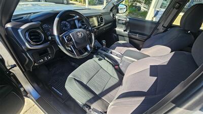 2017 Toyota Tacoma 4x4 TRD Sport   - Photo 9 - Lakeport, CA 95453-5619