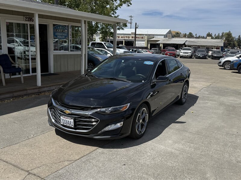 2021 Chevrolet Malibu LT  