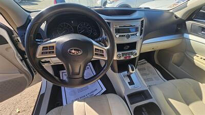 2012 Subaru Outback 2.5i   - Photo 5 - Lakeport, CA 95453-5619