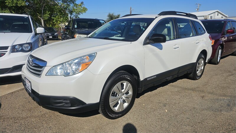 2012 Subaru Outback 2.5i  