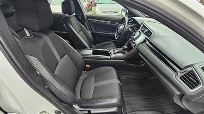 2020 Honda Civic Sport   - Photo 7 - Lakeport, CA 95453-5619