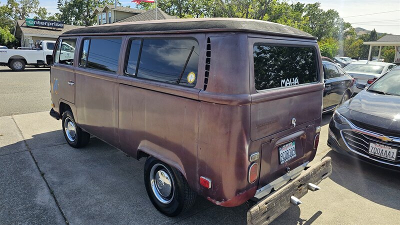 1970 Volkswagen Bus/Vanagon - Photo 11 - Lakeport, CA 95453-5619