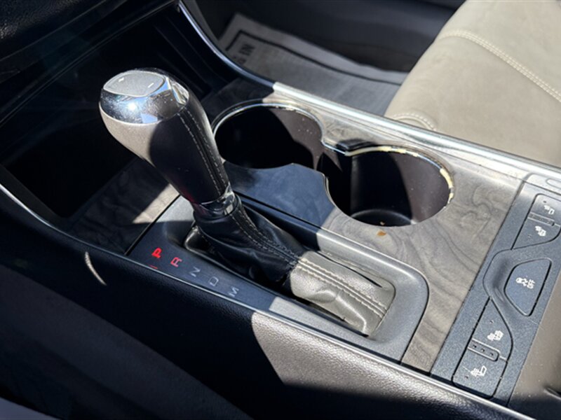 2015 Chevrolet Impala LTZ - Photo 15 - Lakeport, CA 95453-5619