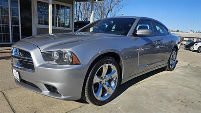 2011 Dodge Charger R/T Plus   - Photo 1 - Lakeport, CA 95453-5619