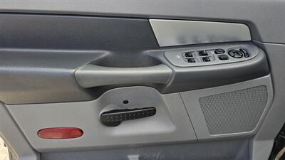 2007 Dodge Ram 1500 SLT - HEMI   - Photo 10 - Lakeport, CA 95453-5619