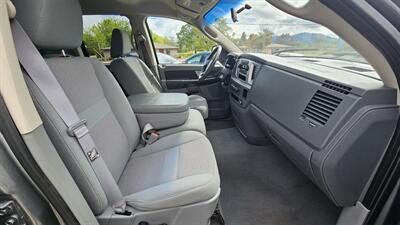 2007 Dodge Ram 1500 SLT - HEMI   - Photo 5 - Lakeport, CA 95453-5619