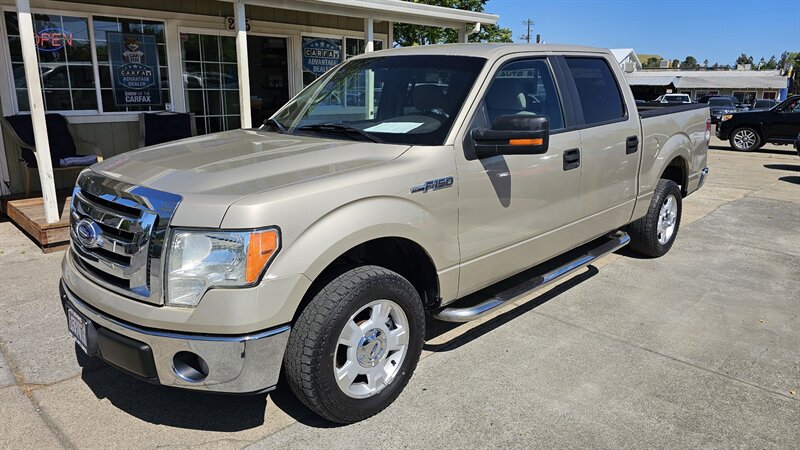 2009 Ford F-150 XLT  
